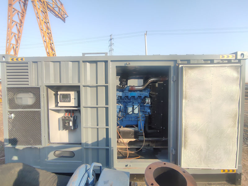 烟台柴油发电机组的机油多久更换一次比较合适？